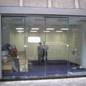 shop front door repair Costa Mesa