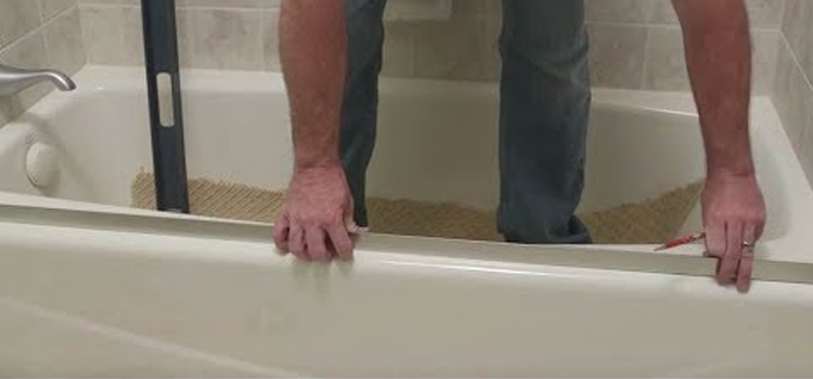 Sliding Shower Door Repair in Costa Mesa